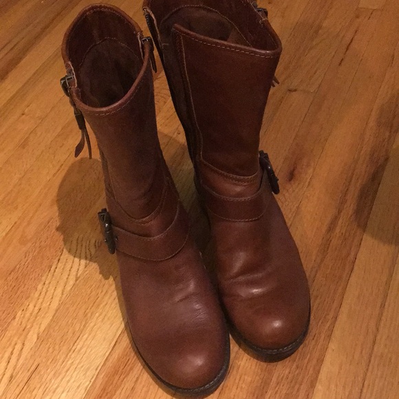 Brown leather Mid booties - Picture 2 of 8